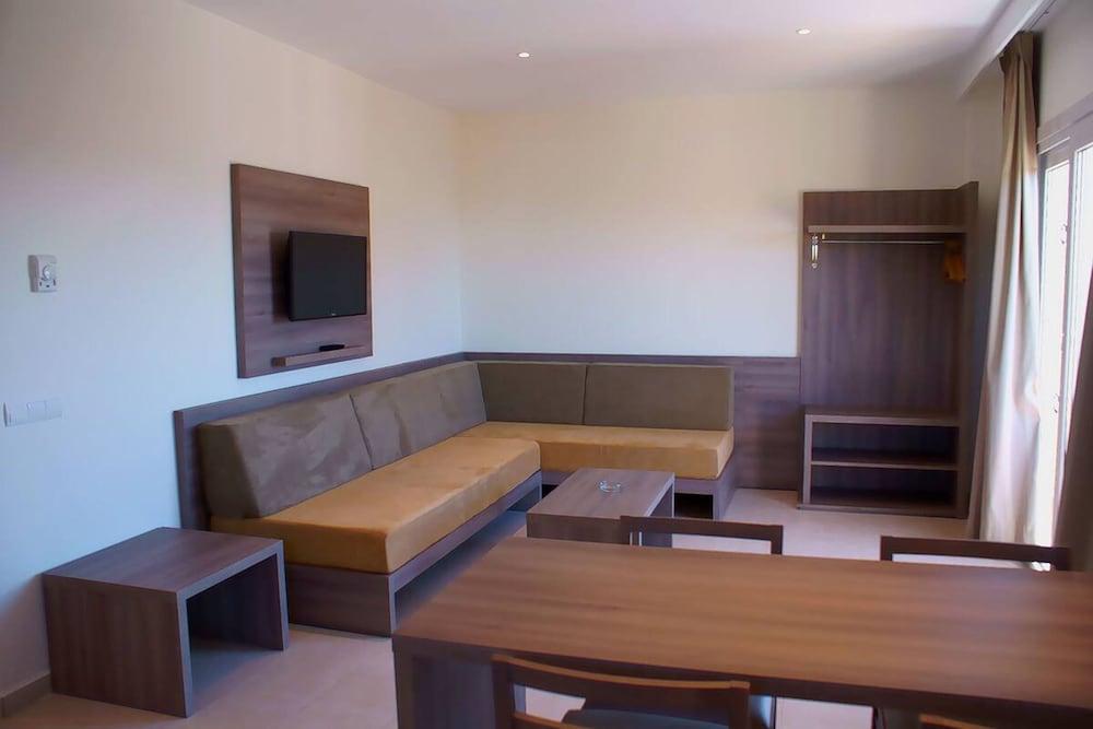 Tres Torres Appartement Playa de Palma  Buitenkant foto